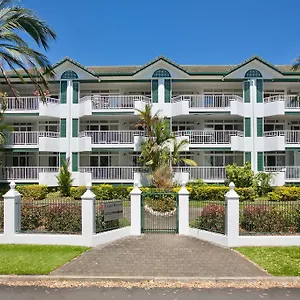 https://apt-costa-royale.queenslandhotels.net